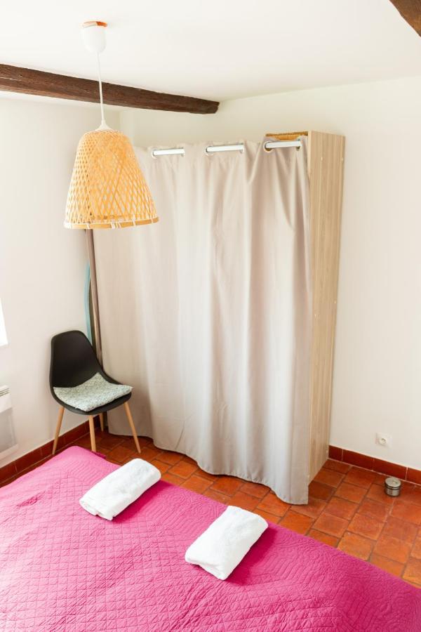 Studio Bienvenue Du Cote De Chez Nous Avec Jardin Privatif Wignehies Exteriér fotografie